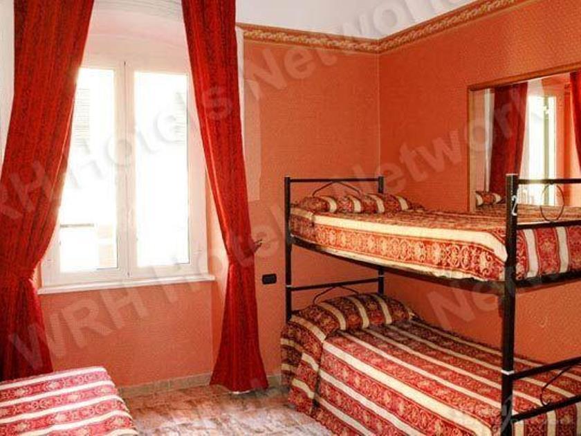 فندق فيرجينيا روما المظهر الخارجي الصورة